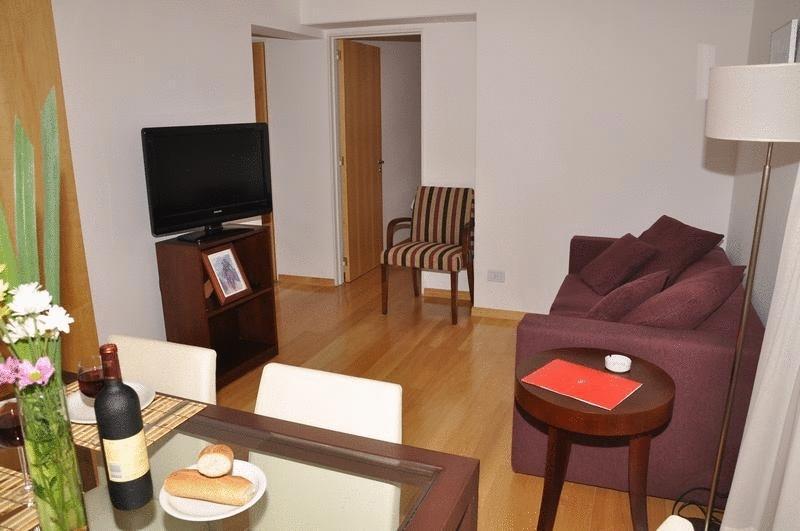 Livin' Apartahotel 3*
